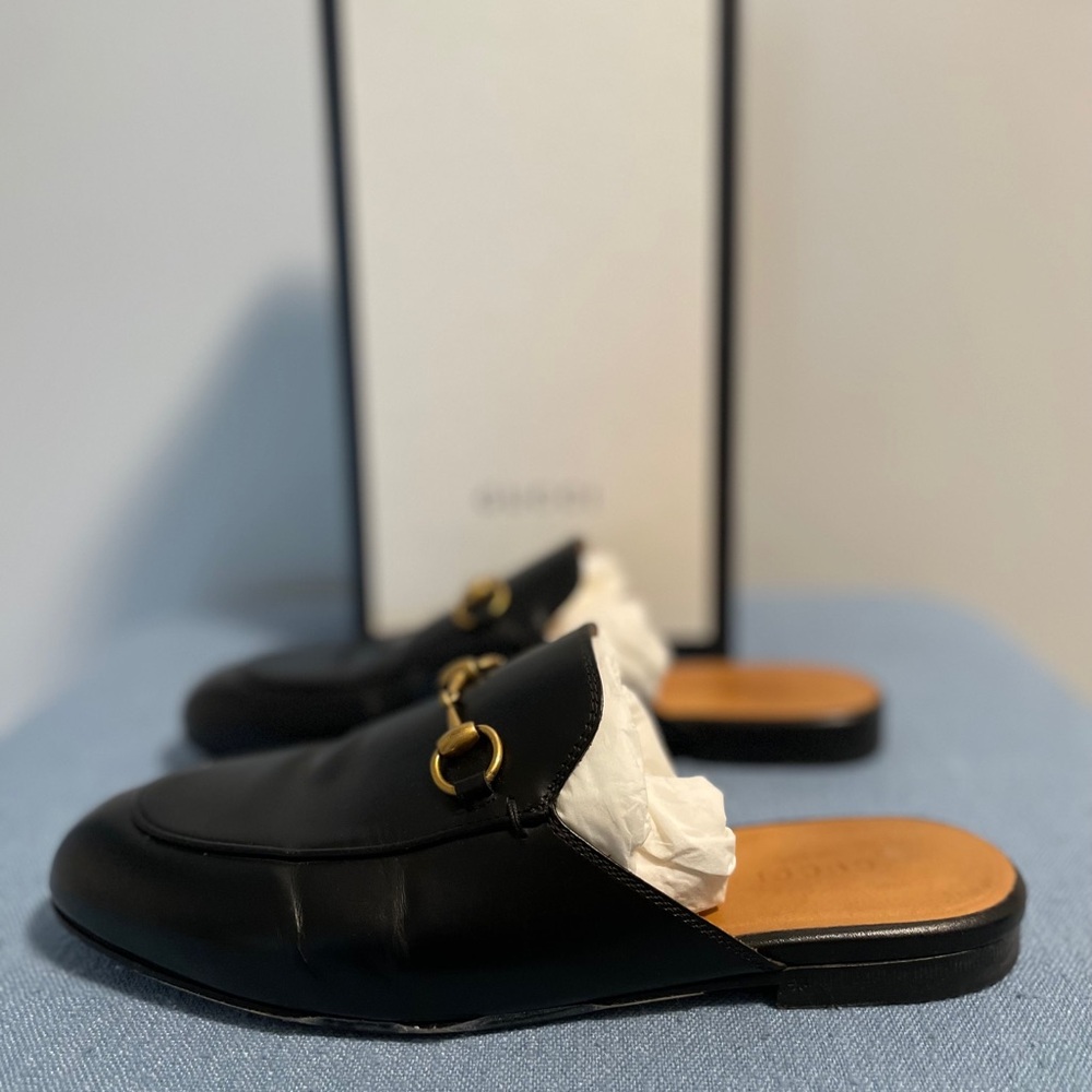 Gucci Princetown black leather mules
